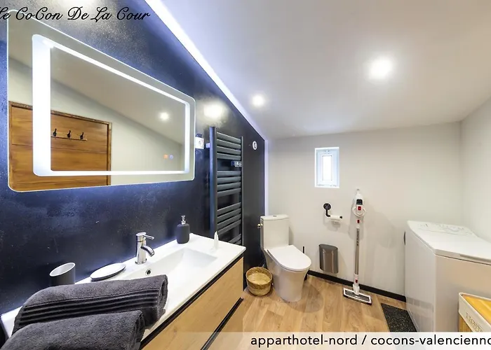 Le Cocon De La Cour Valenciennes